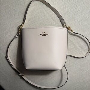 Coach Cream Leather Shoulder Bag